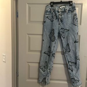 super cute Pacsun jeans perfect for spring and summer! (Sold out on website)